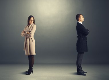 kadın adama geri arıyor