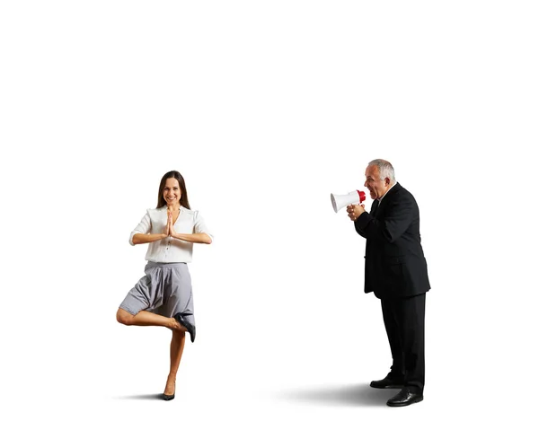 Mujer tranquila y gritando hombre emocional —  Fotos de Stock