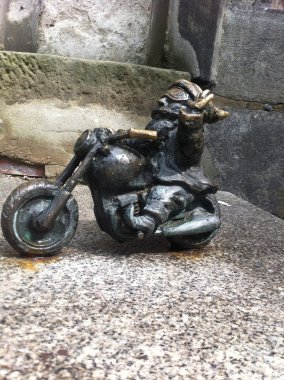 Wroclaw Krasnale (cüceler) - motosikletçi