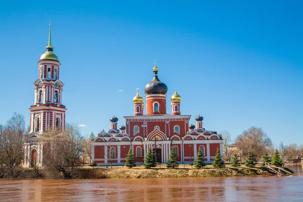 Russisch-orthodoxe kerk — Stockfoto