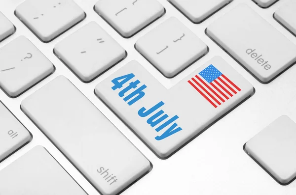 Independence day on the computer keyboard — Stock Photo, Image