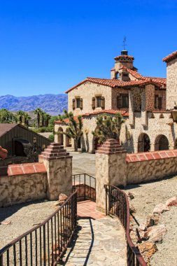 Scotty's Castle adlı Ölüm Vadisi