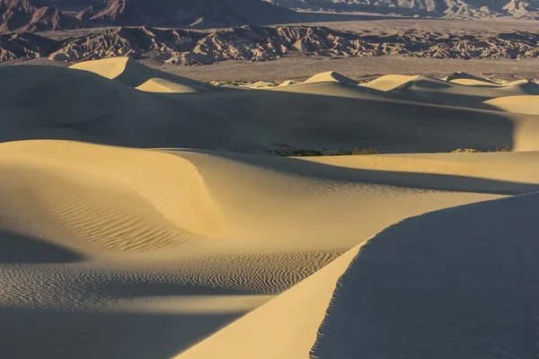 Death valley písečné duny — Stock fotografie