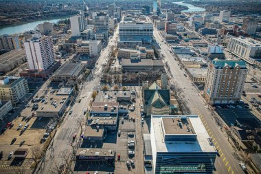 Saskatchewan, Kanada 'daki Saskatoon şehrinin hava aracı görüntüsü