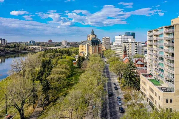 Aerial Drone View of the city of Saskatoon in Saskatchewan, Canada — Stock Photo, Image