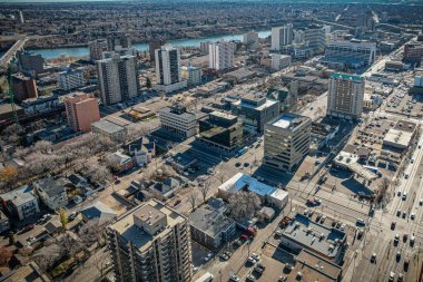 Saskatchewan, Kanada 'daki Saskatoon şehrinin hava aracı görüntüsü