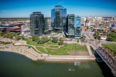Saskatchewan, Kanada 'daki Saskatoon şehrinin hava aracı görüntüsü