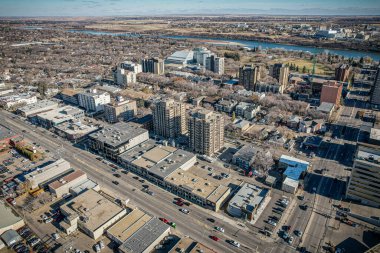 Saskatchewan, Kanada 'daki Saskatoon şehrinin hava aracı görüntüsü