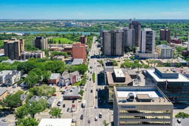 Saskatchewan, Kanada 'daki Saskatoon şehrinin hava aracı görüntüsü