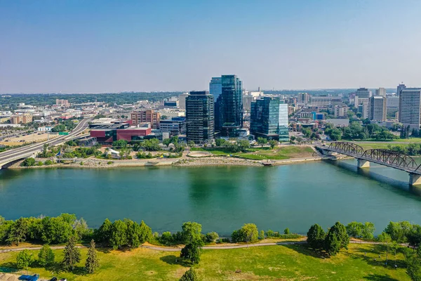 Aerial Drone View of the city of Saskatoon in Saskatchewan, Canada — Stock Photo, Image