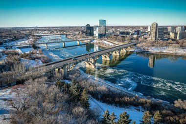Saskatchewan, Kanada 'daki Saskatoon şehrinin hava aracı görüntüsü