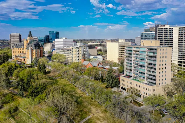 Drone aereo Veduta della città di Saskatoon in Saskatchewan, Canada — Foto Stock