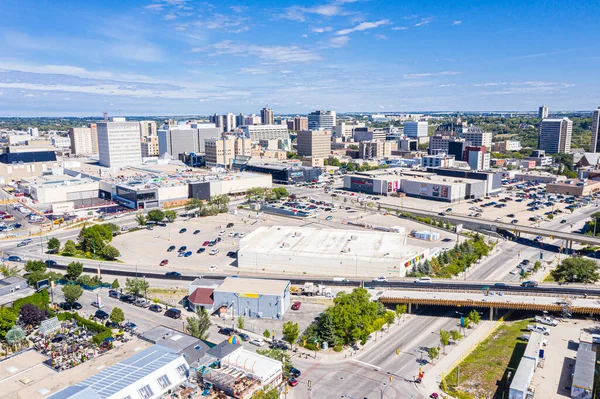 Aerial view of the downtown area of Saskatoon, Saskatchewan, Canada — Stock Photo, Image