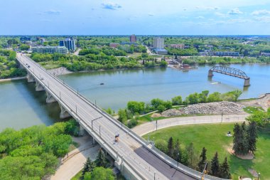 Saskatoon, Saskatchewan, Kanada şehir merkezinin hava manzarası