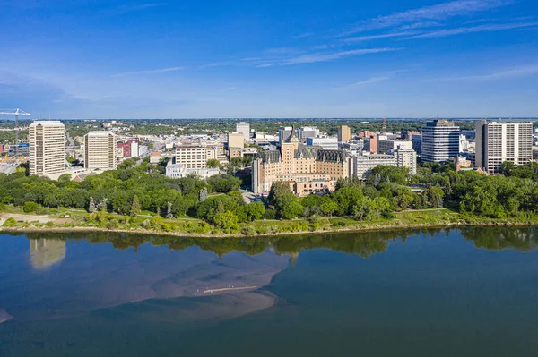 Letecký pohled na centrum Saskatoon, Saskatchewan, Kanada — Stock fotografie