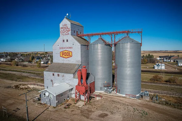 Aberdeen Aerial including the local grain elevator — Stock Photo, Image