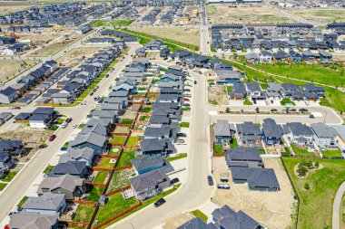 Saskatoon 'lar şehrin doğu yakasındaki Brighton' un en yeni mahallesi.