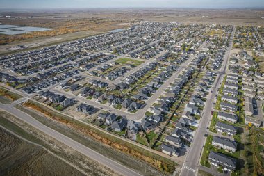 Saskatchewan 'ın merkezindeki Martensville' in hava manzarası