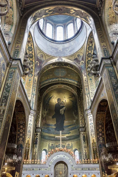 Inside of one of the historic churches of Kyiv Ukraine — Stock Photo, Image