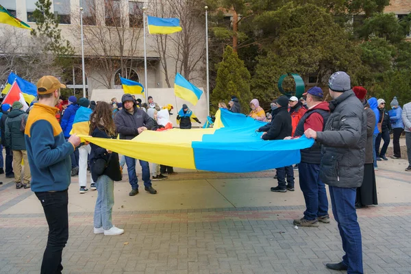 Ukrayna 'daki savaş için nöbet ve miting.
