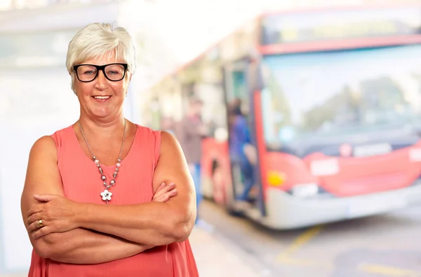 Senior Woman With Hands Folded — Stock Photo, Image