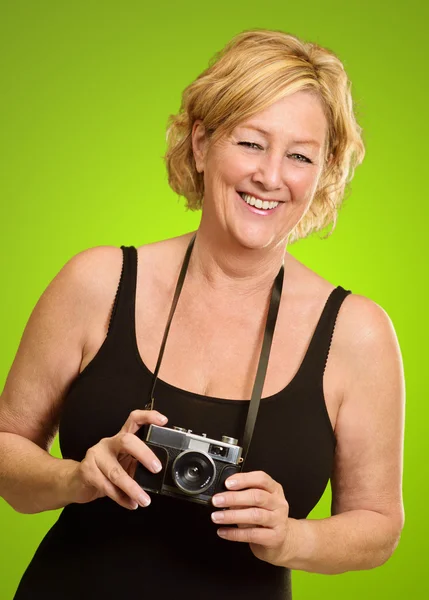 Woman With Old Camera — Stock Photo, Image