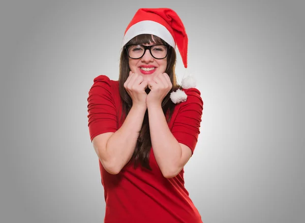 Animado natal mulher vestindo óculos — Fotografia de Stock