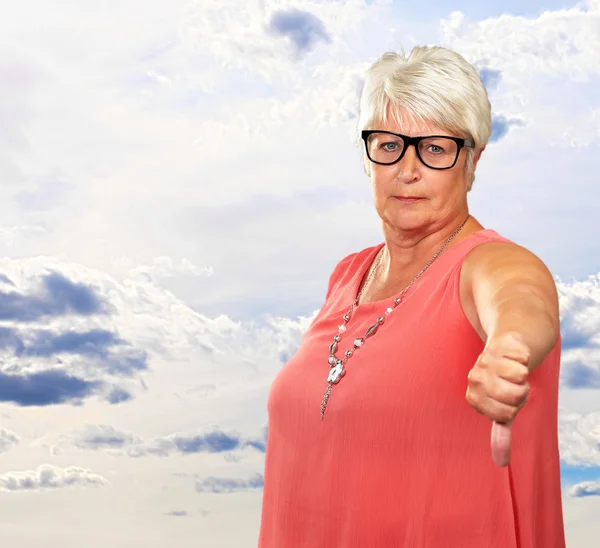 Senior Woman With Thumbs Down — Stock Photo, Image