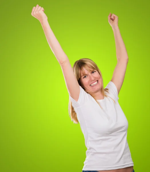 Mujer feliz animando — Foto de Stock