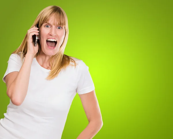 Woman Talking On Cell Phone — Stock Photo, Image