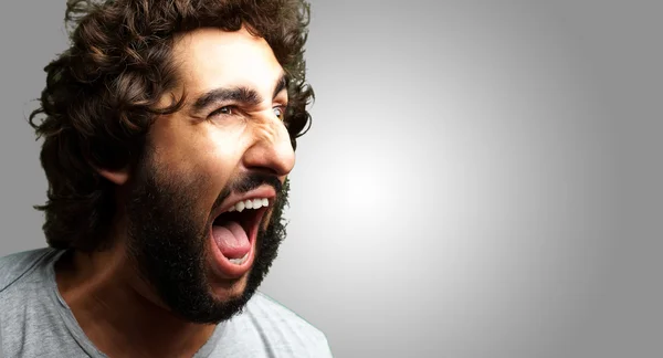 Portrét muže křičí — Stock fotografie