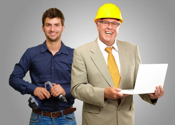 Dos ingenieros de arquitectos felices — Foto de Stock