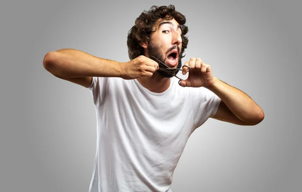 Man Cutting Beard — Stock Photo, Image