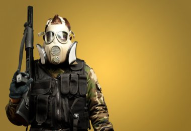 gaz maskesi ile asker portresi