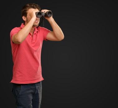 casual adam Binoküler bakan