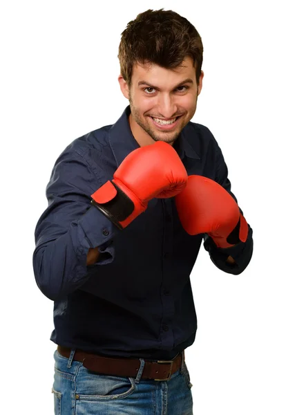 Hombre joven feliz usando guantes de boxeo — Foto de Stock