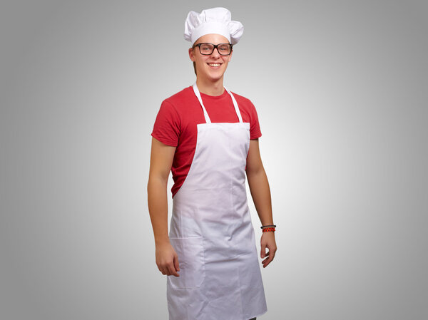 Портрет улыбающегося повара
