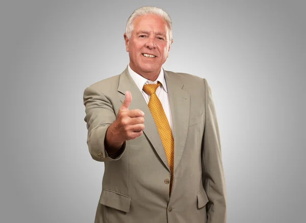 Portrait Of A Senior Male With Thump Up — Stock Photo, Image