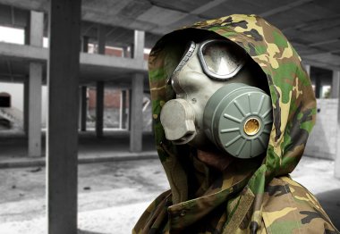 Gaz Maskeli bir asker closeup