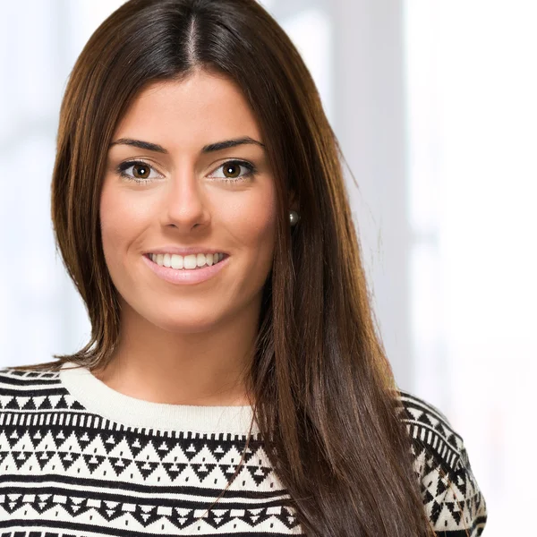 Young Woman Showing Arrow Sign — Stock Photo, Image