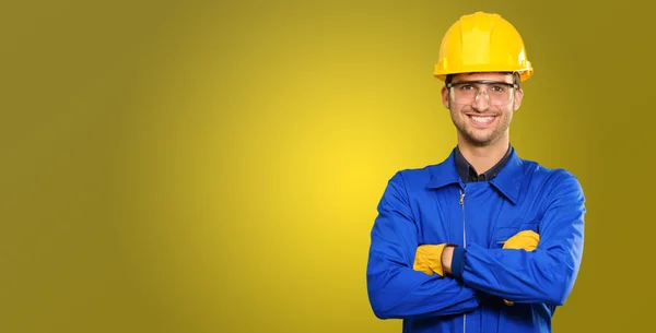 mutlu mühendis portresi