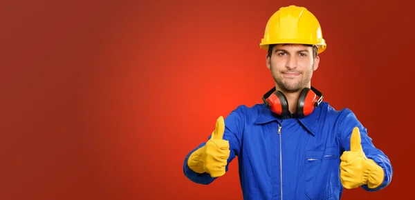 Ingénieur avec pouce vers le haut signe — Photo