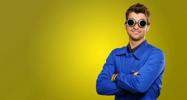 Porträt eines Ingenieurs mit Schutzbrille — Stockfoto