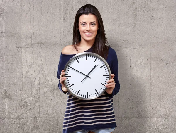 Young Girl Showing Clock — Stock Photo, Image