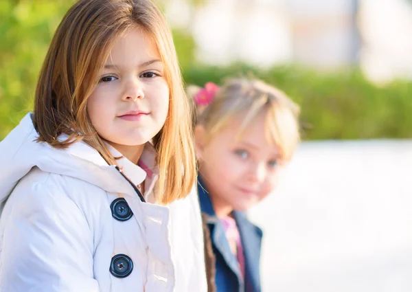 Portrait Of Two Happy Girls — Stock Photo, Image