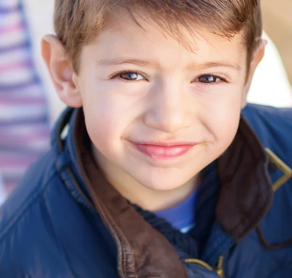 Küçük bir çocuk portresi — Stok fotoğraf