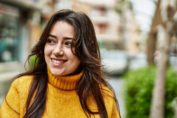 Young Beautiful Brunette Woman Wearing Turtleneck Sweater Smiling Happy Outdoors — Stock Photo, Image