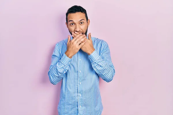 Spaanse Man Met Baard Casual Blauw Shirt Geschokt Mond Bedekken — Stockfoto