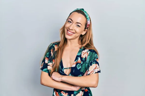 Young Caucasian Woman Wearing Casual Clothes Happy Face Smiling Crossed — Stock Photo, Image