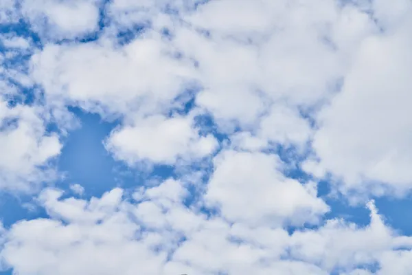 Beatiful Blue Sky Clouds Sunny Day — Stock Photo, Image